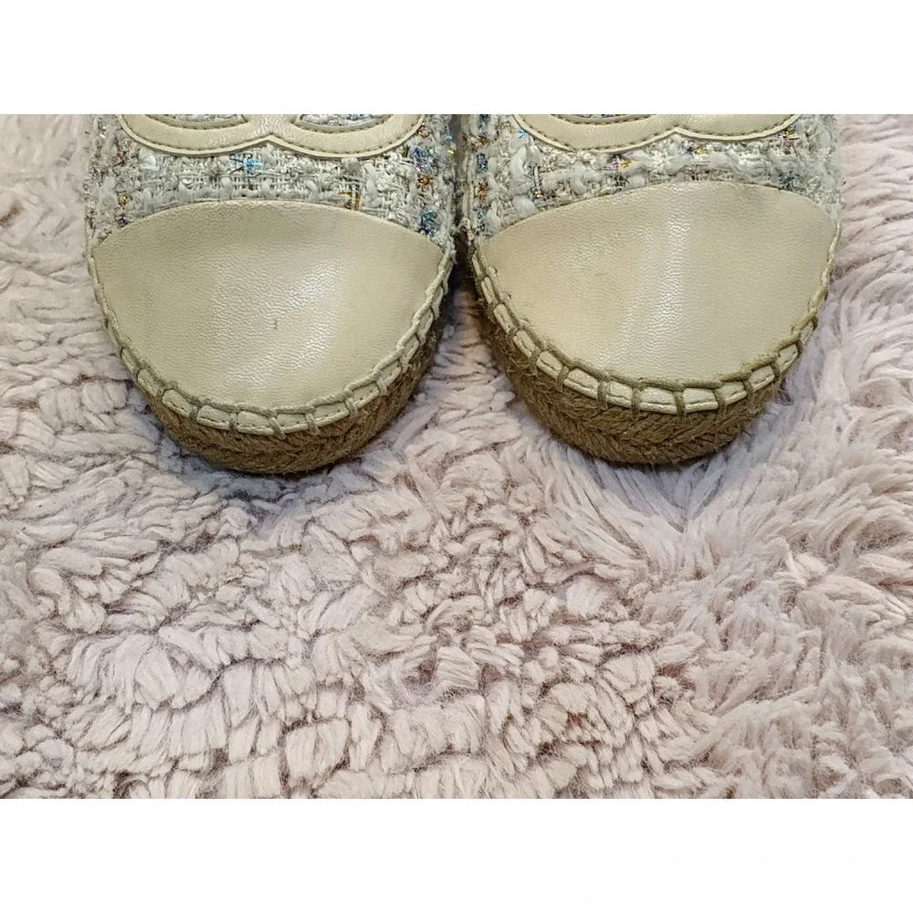 Chanel Multi Color Tweed Leather CC‎ Logo Espadrilles Cream Flats Size 38 Italy